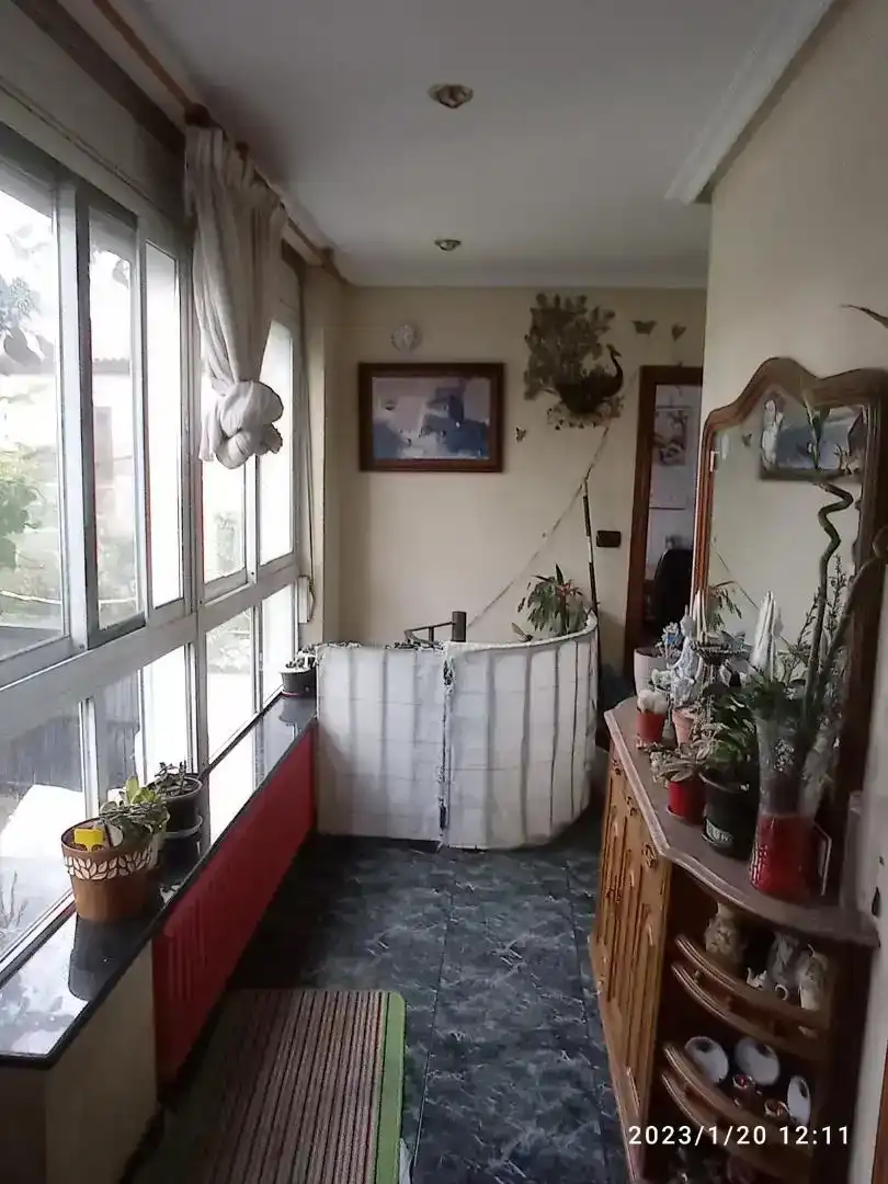 Badezimmer von Einfamilien-Reihenhaus zum Verkauf in Amoeiro