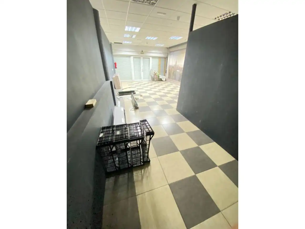 Business premises for sale in Avenida Rafael Puig Lluvina 18, imagen 6