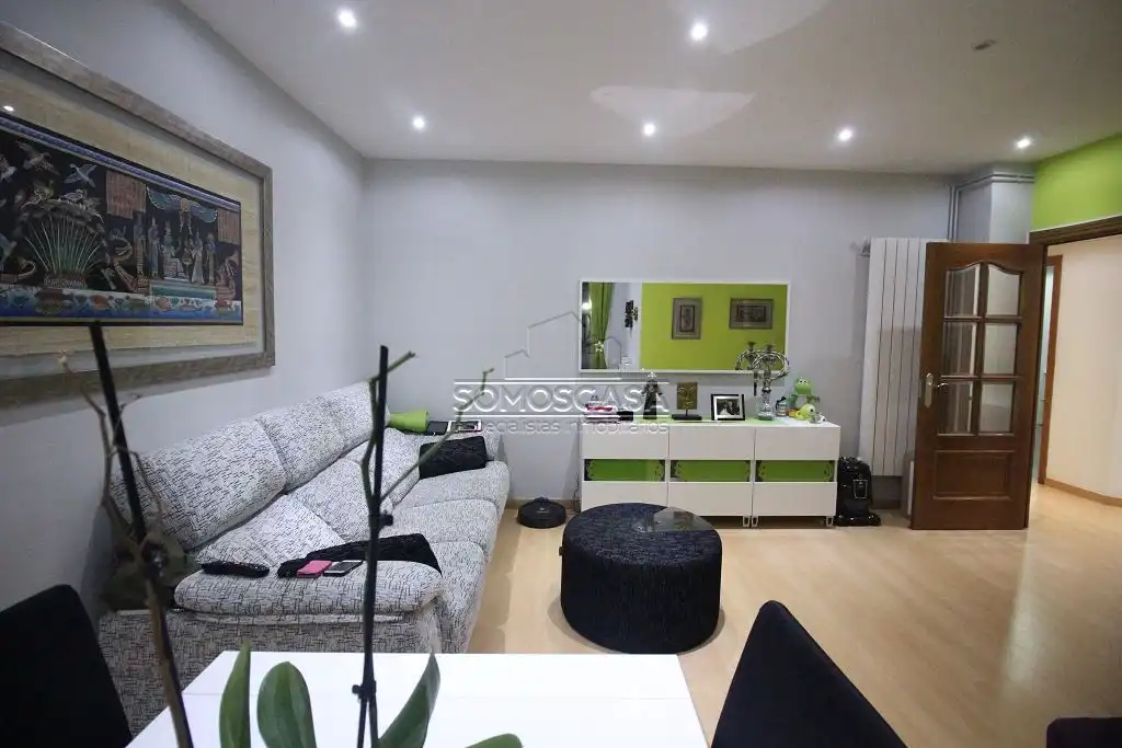 Piso en venta en Carrer de la Marina, El Parc i la Llacuna del Poblenou
