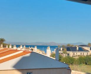 Vista exterior de Apartament de lloguer en La Manga del Mar Menor amb Terrassa, Moblat i Forn