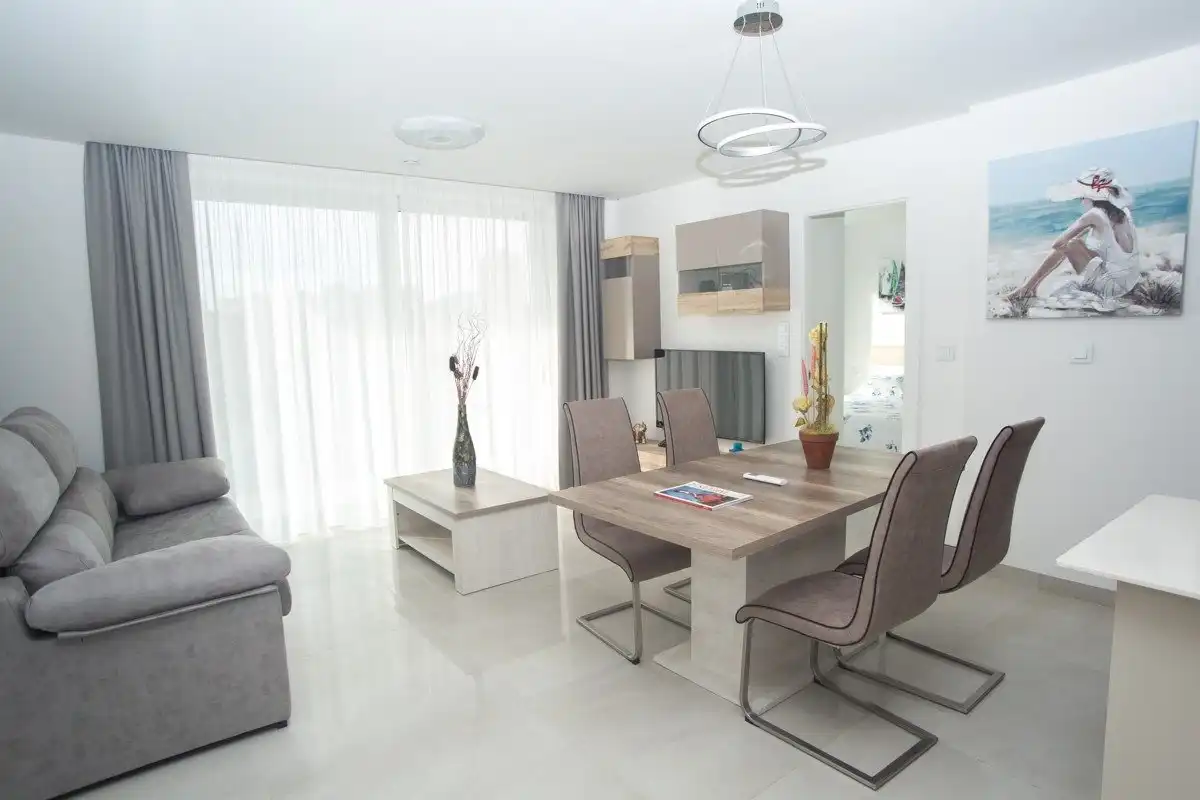 Apartament amb piscina en venda a Cala de Finestrat, imagen 2