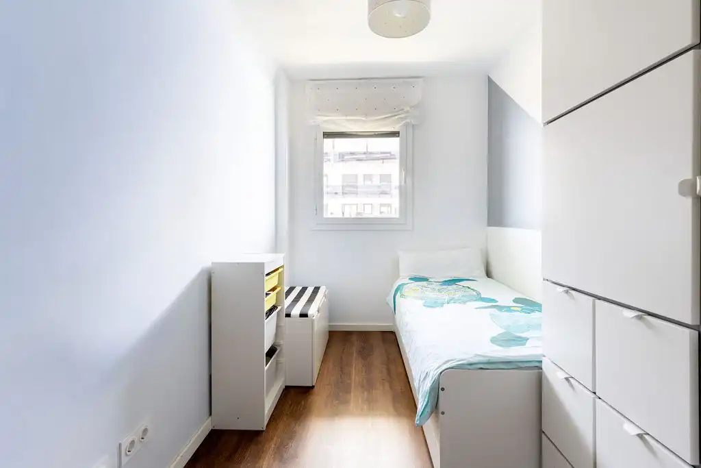 Bedroom of Apartments for sale in Mataró  with Air Conditioner, Heating and Parquet flooring