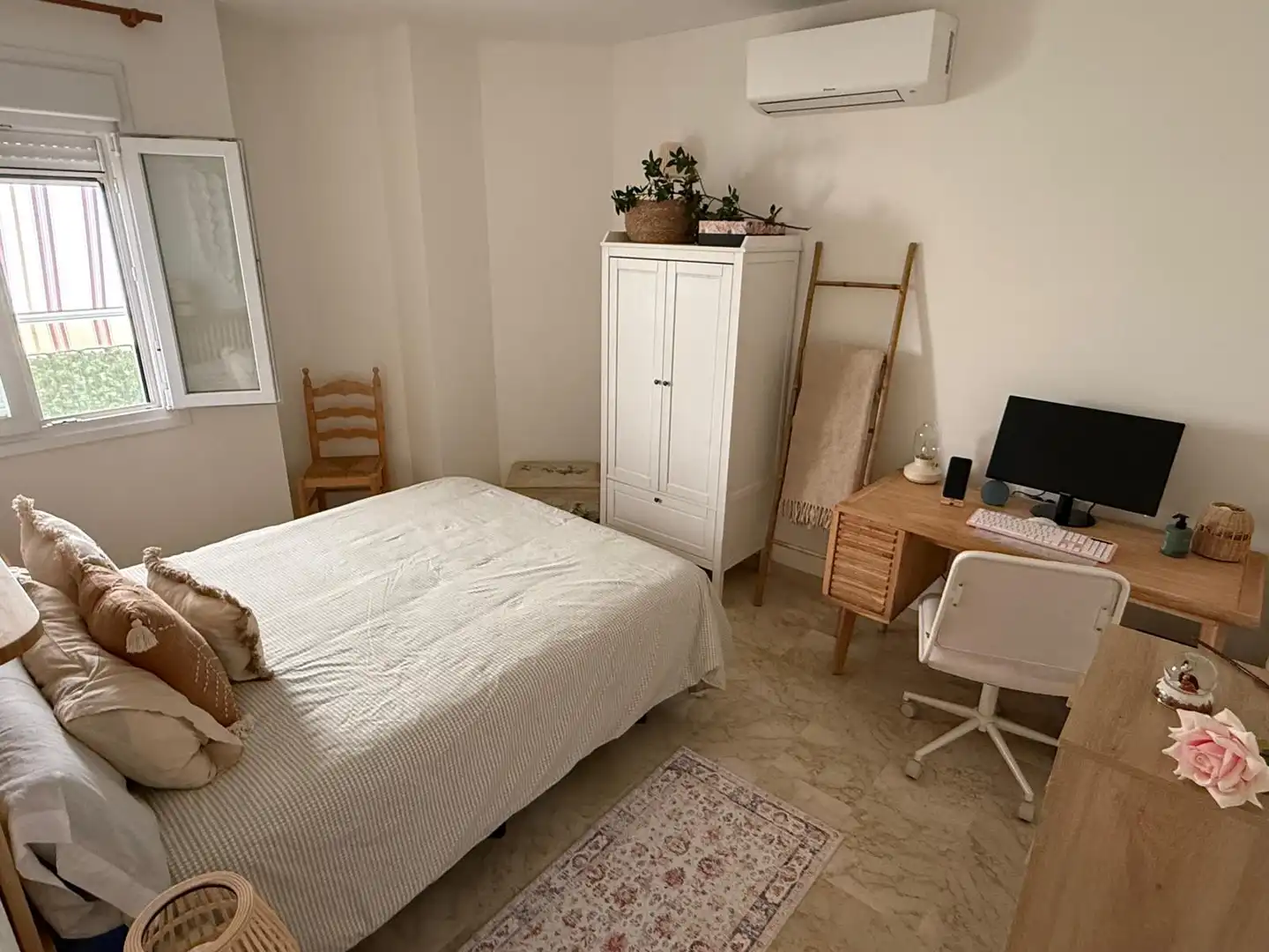 Habitación de Piso en venta en Torrox con Aire acondicionado y Terraza