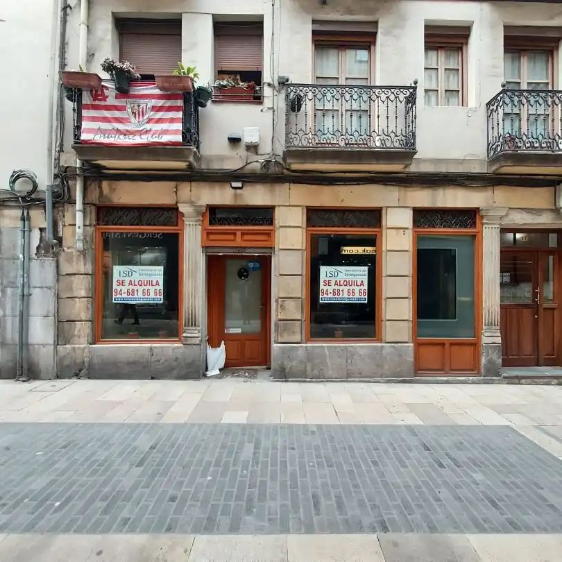 Local comercial de lloguer a Durango