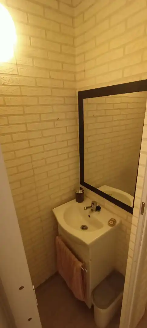 Baño de Casa adosada en venta en Bergondo con Calefacción, Jardín privado y Trastero