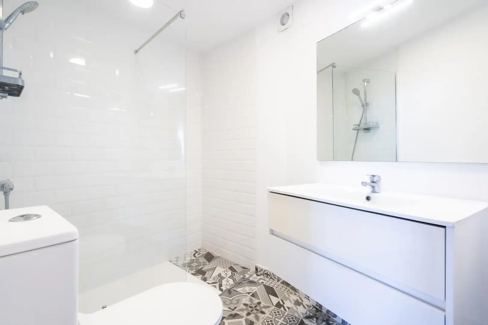 Baño de Apartamento en venta en Los Realejos