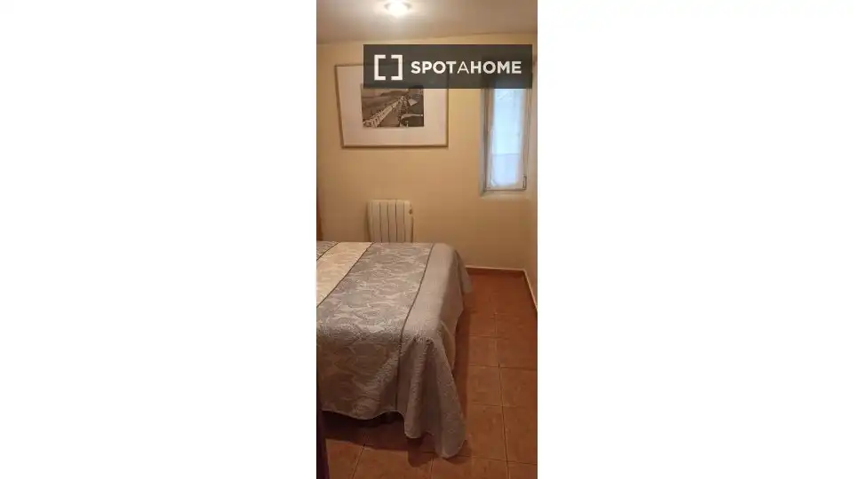 Dormitori de Apartament per a compartir en Zarautz amb Aire condicionat, Calefacció i Terrassa
