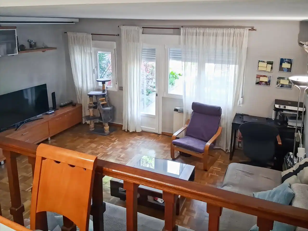 Sala de estar de Dúplex en venta en Rivas-Vaciamadrid con Calefacción, Jardín privado y Parquet