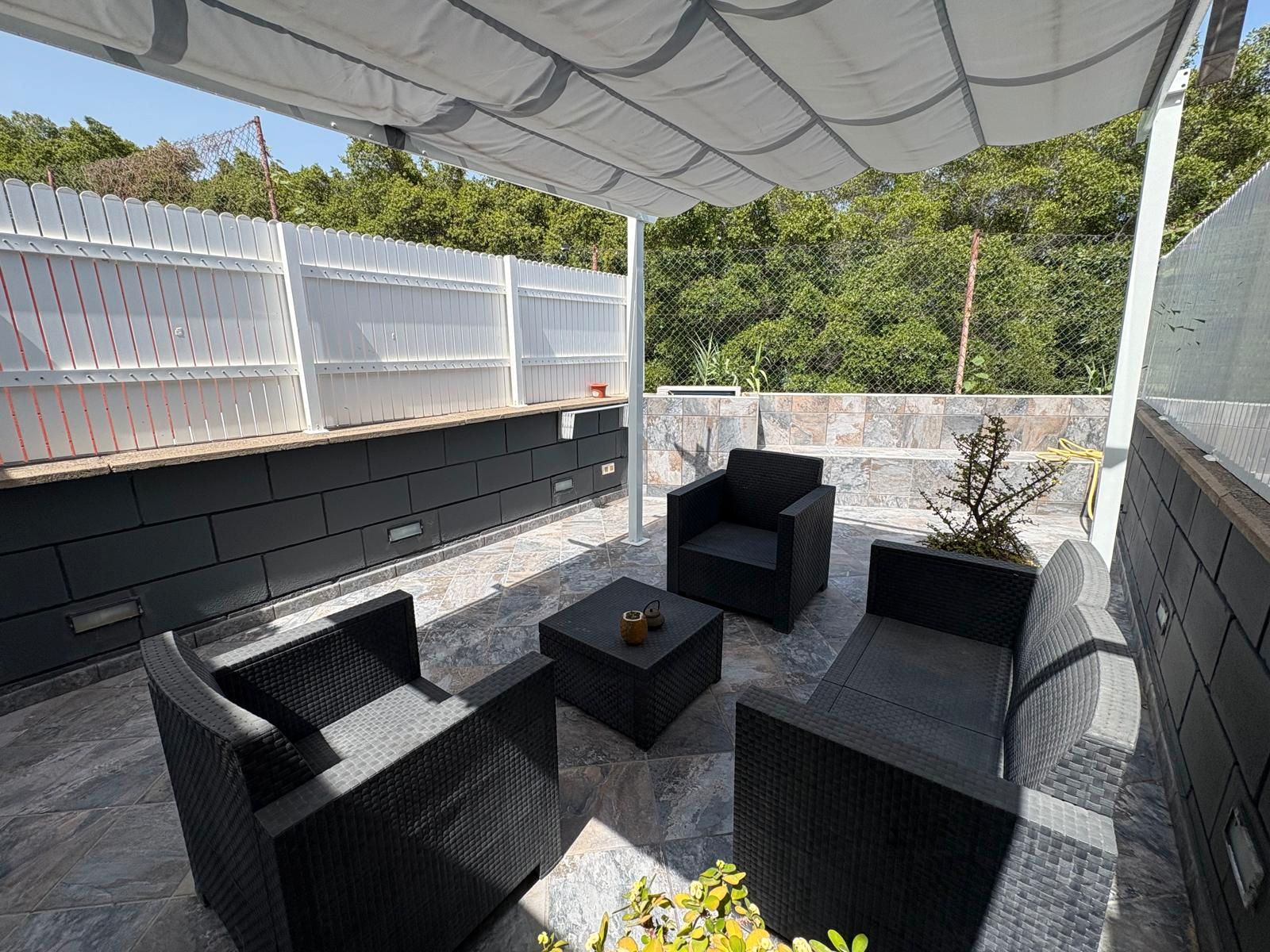 Terrassa de Estudi en venda en San Bartolomé de Tirajana amb Aire condicionat, Jardí privat i Terrassa