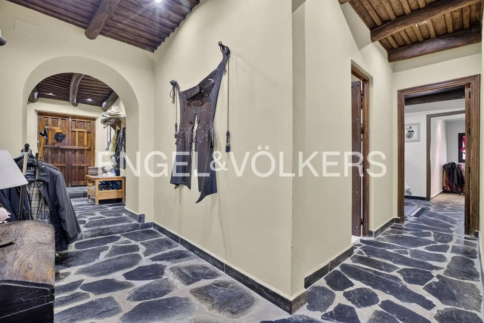 Houses for sale in Aracena, Huelva