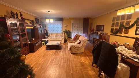 Foto 2 de Casa adosada en venda a Avenida Alva Myrdal, 40, Perales del Río, Getafe