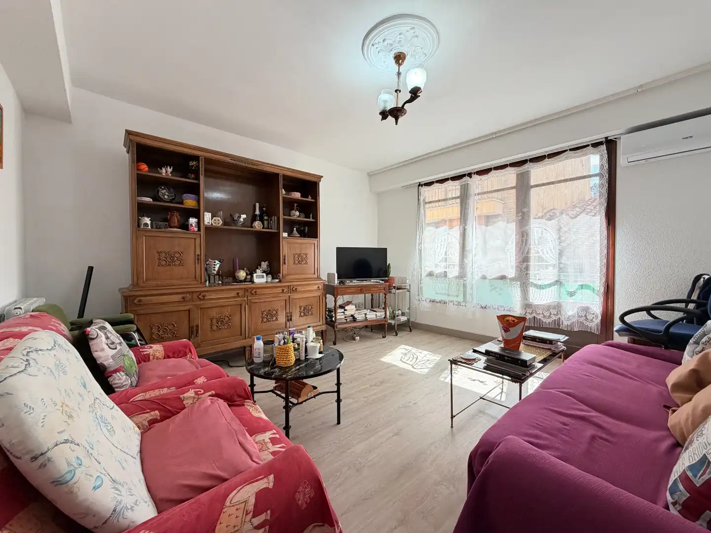 Sala d'estar de Pis en venda en Almazora / Almassora amb Aire condicionat, Calefacció i Moblat