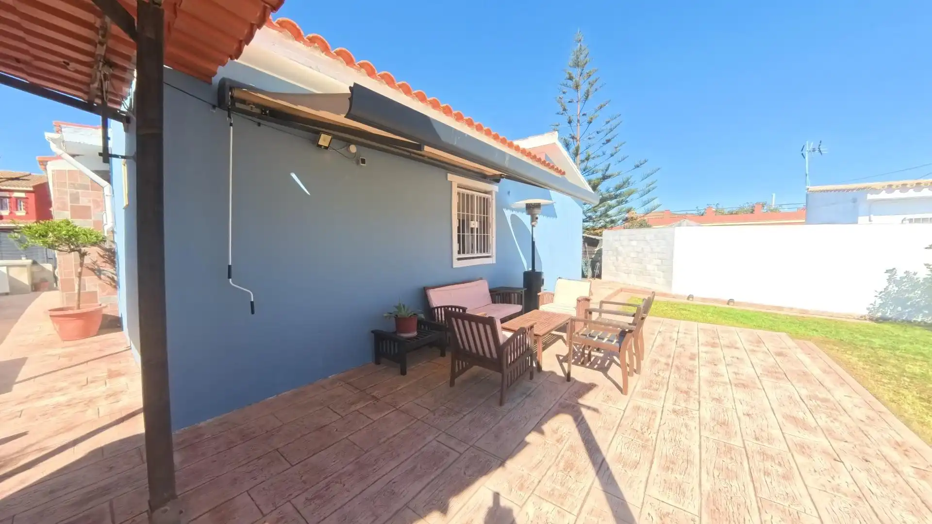 Terrassa de Casa o xalet en venda en El Puerto de Santa María amb Aire condicionat, Jardí privat i Traster