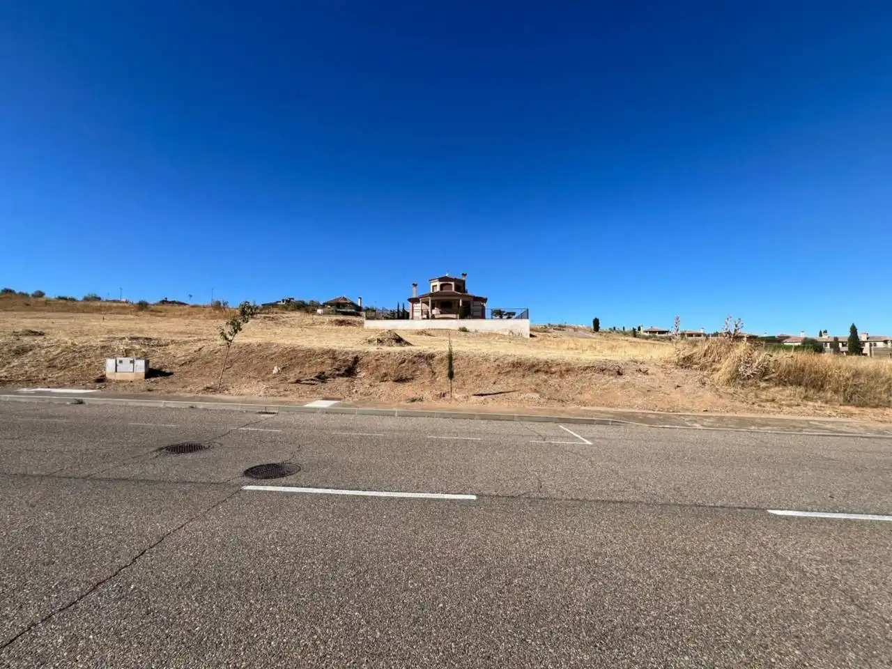 Vista exterior de Residencial en venta en Layos
