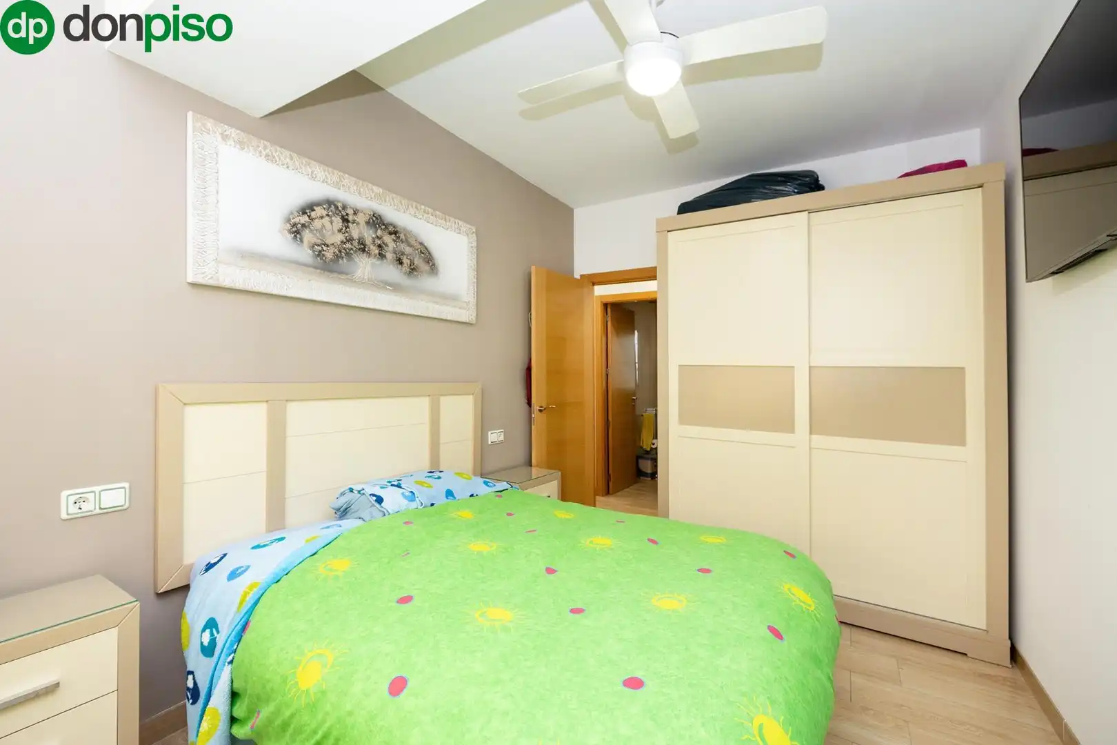 Habitación de Piso en venta en Granada