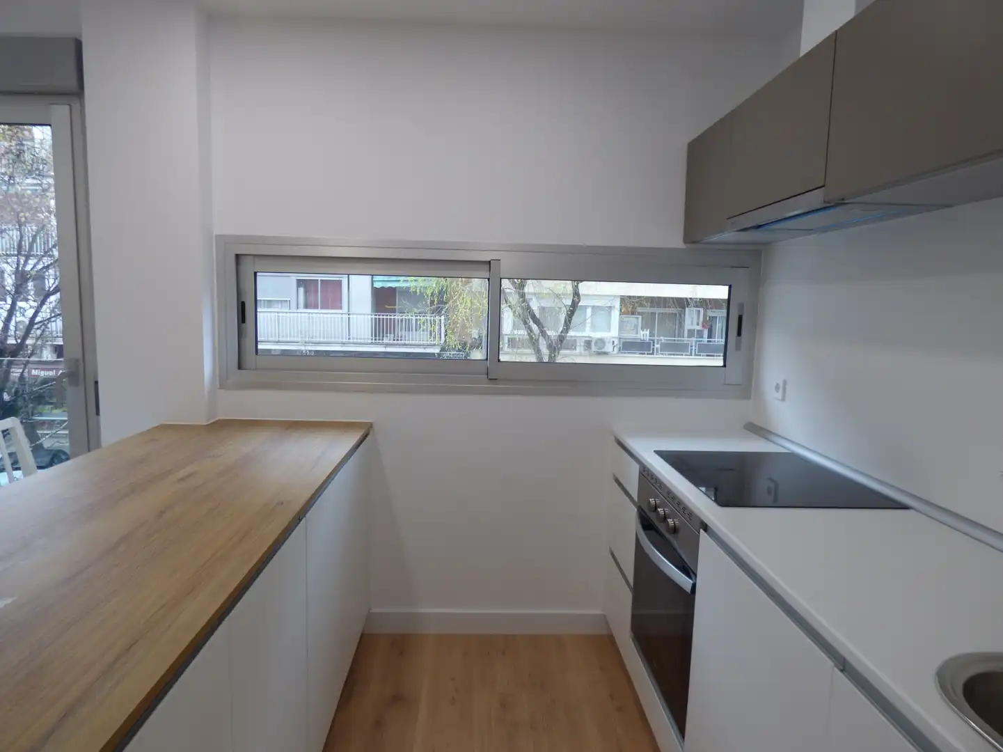 Cocina de Piso de alquiler en Madrid con Aire acondicionado, Calefacción y Trastero