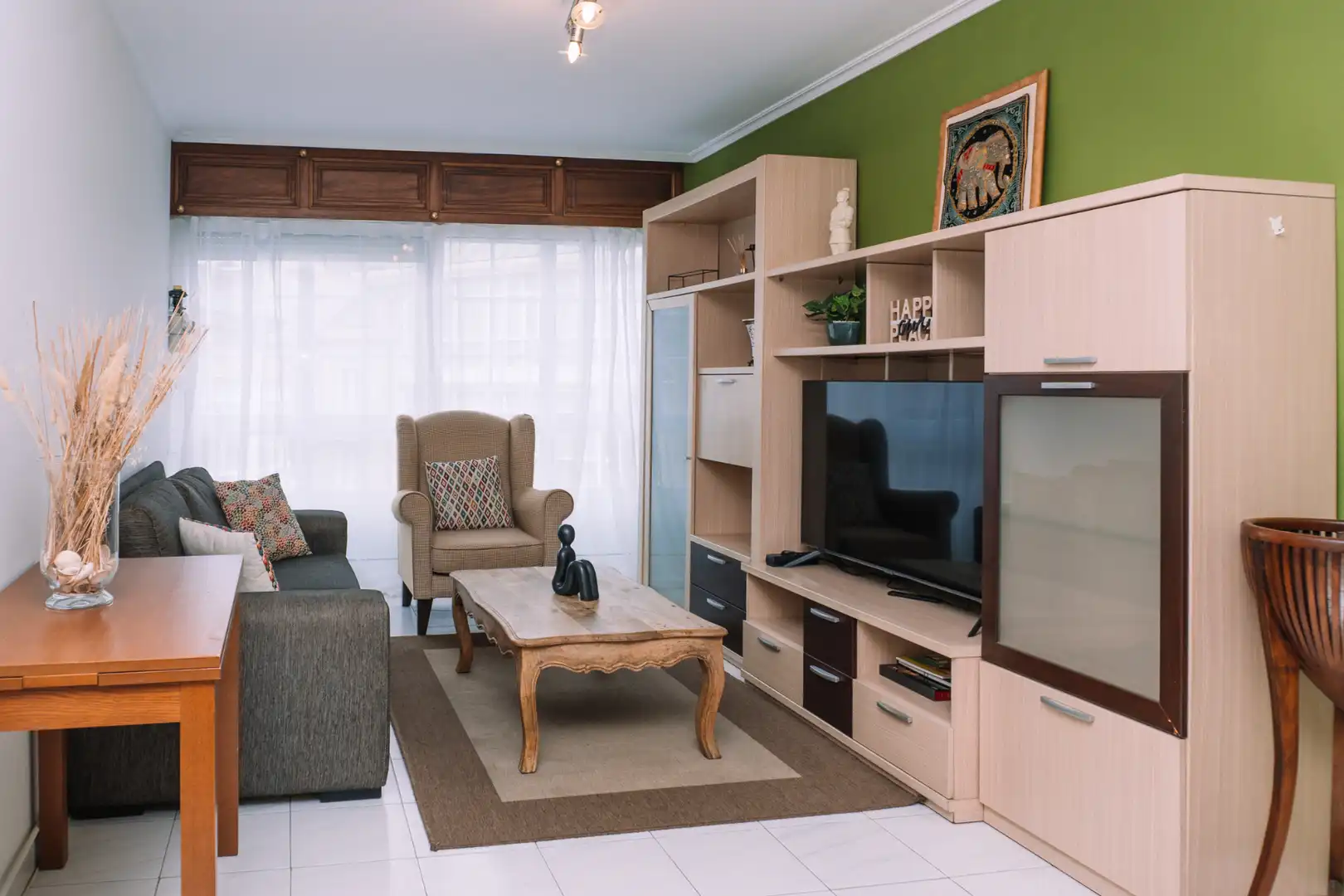 Living room of Flat for rent in Vigo   with Heating, Parquet flooring and Terrace