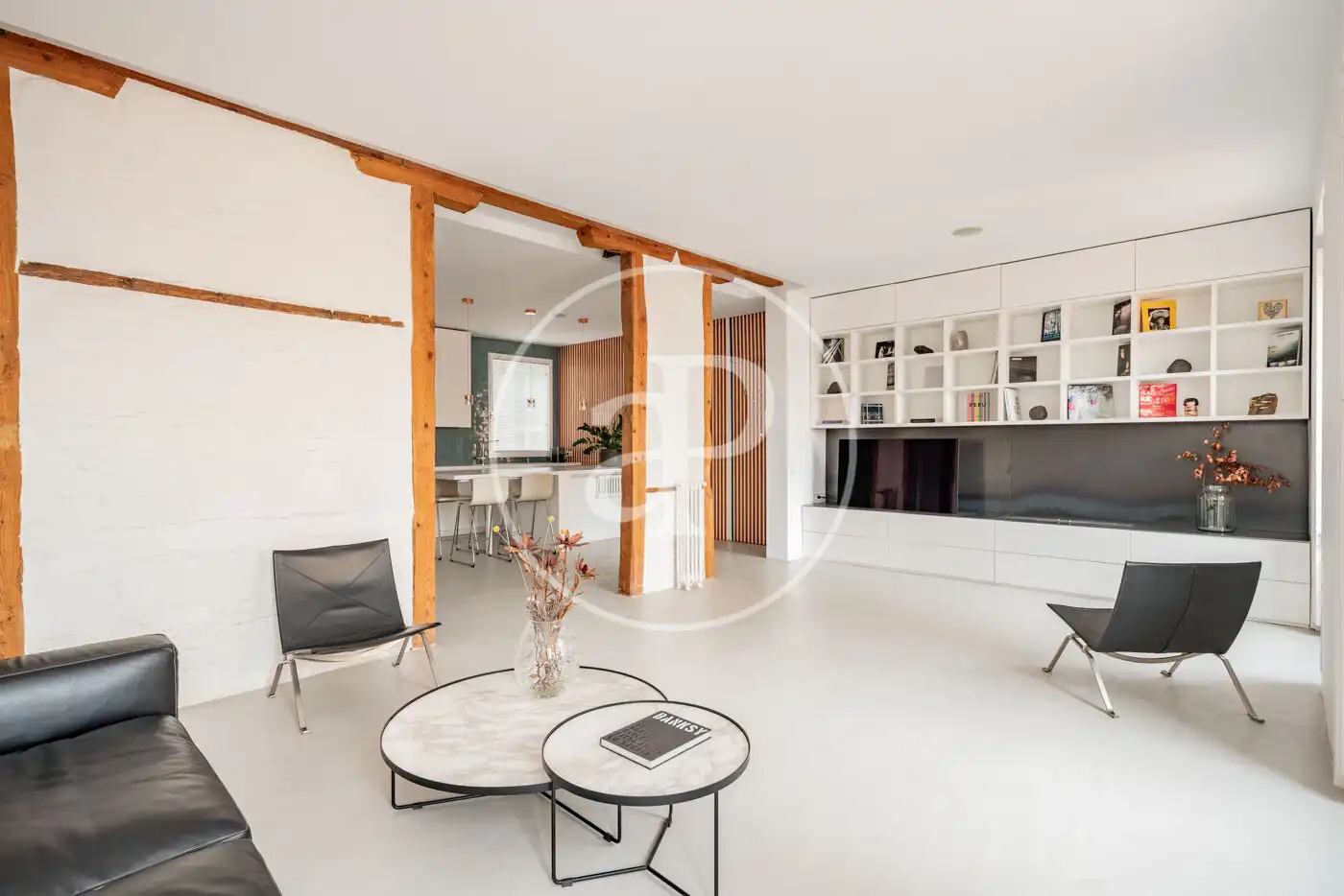Living room of Flat for rent in Madrid  with Air Conditioner, Heating and Balcony