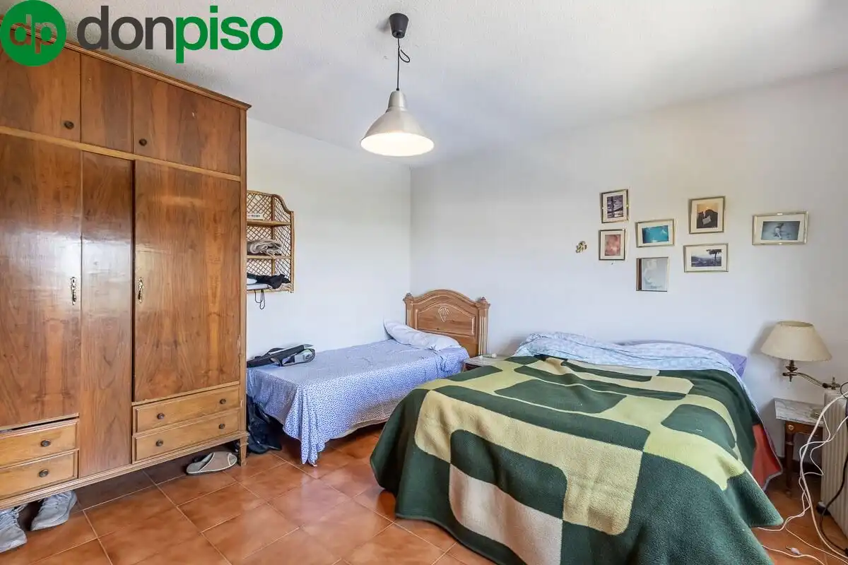 House with pool for sale in Calle GERANEO, imagen 28