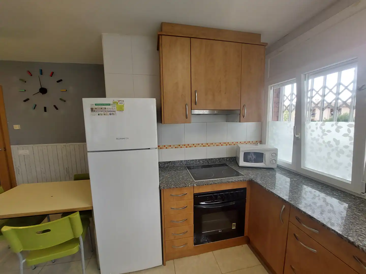 Cocina de Apartamento en venta en Tàrrega con Calefacción, Trastero y Amueblado