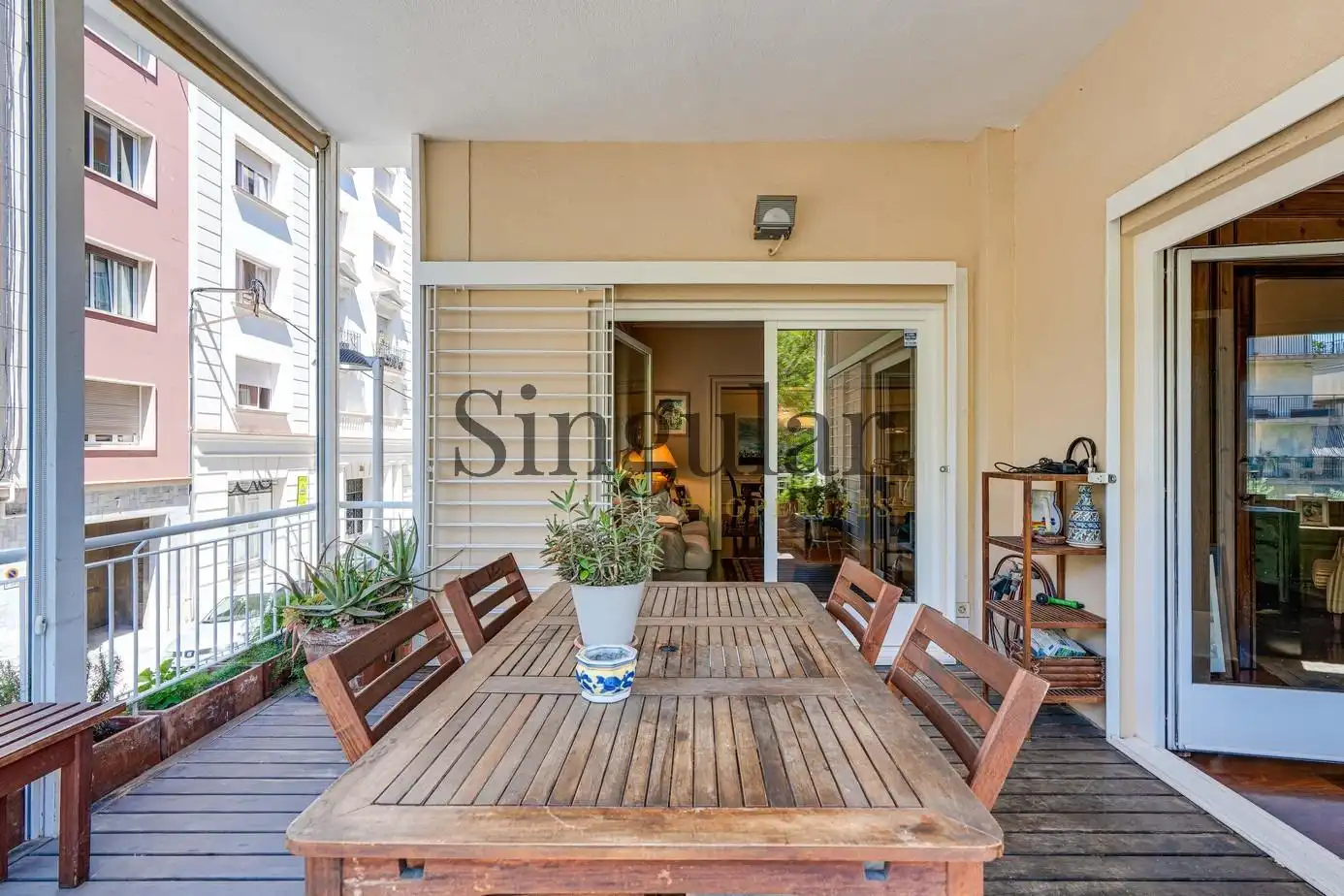 Terrassa de Pis en venda en Barcelona amb Aire condicionat, Calefacció i Jardí privat