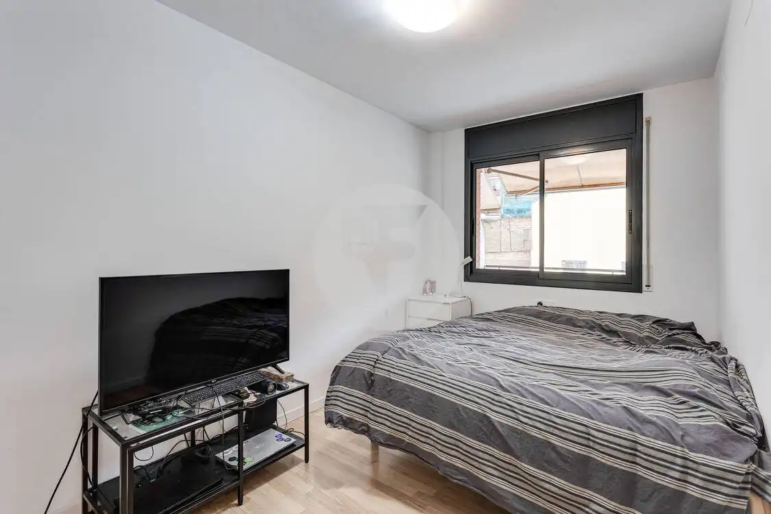 Habitación de Piso en venta en Barcelona con Aire acondicionado, Calefacción y Terraza