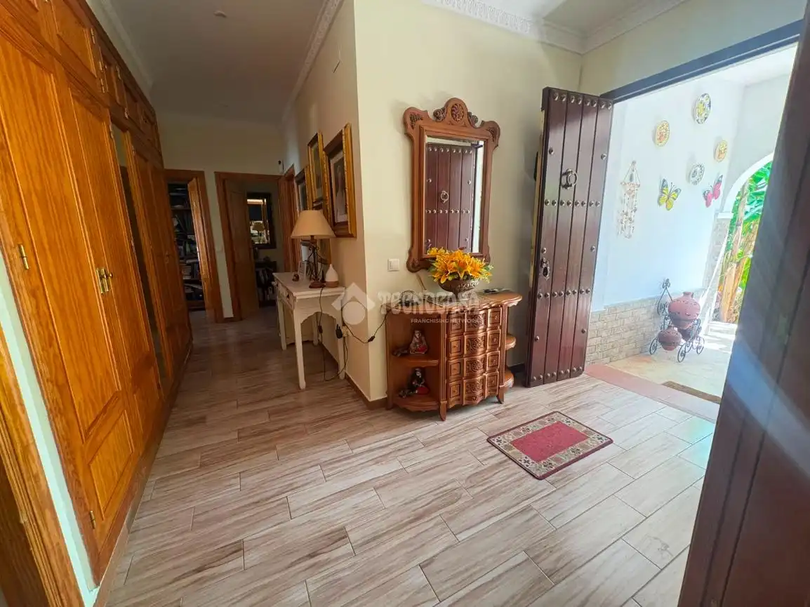 Casa o xalet en venda en Espartinas amb Aire condicionat, Piscina i Piscina comunitària