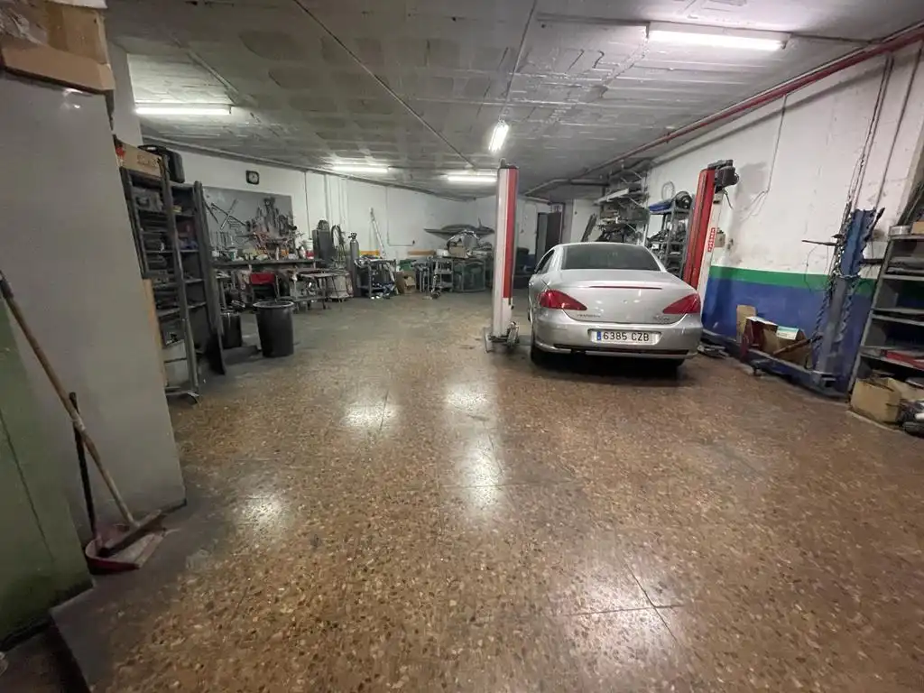 Local comercial de lloguer a Carrer Bifurcació, imagen 17