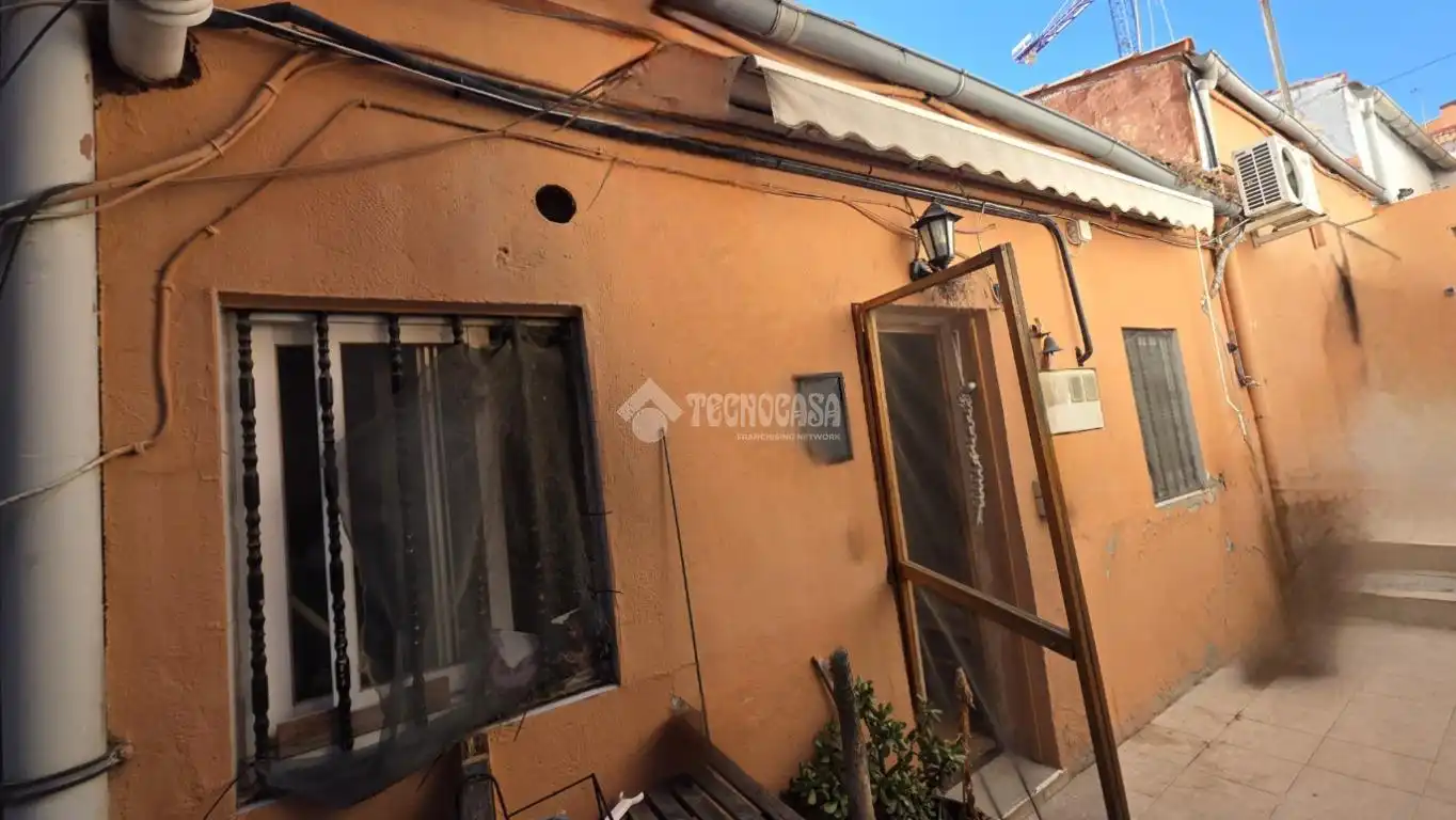 Vista exterior de Casa o xalet en venda en Madrid amb Aire condicionat i Calefacció