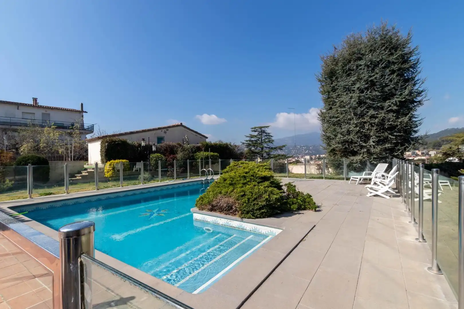 Maison avec terrasse à vendre à Poble, imagen 4