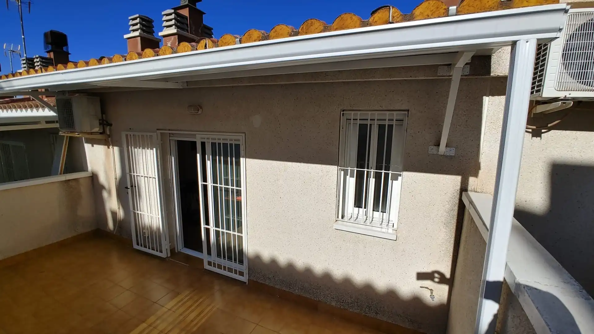 Detached homes for sale in C. Virgilio, Garres y Lages