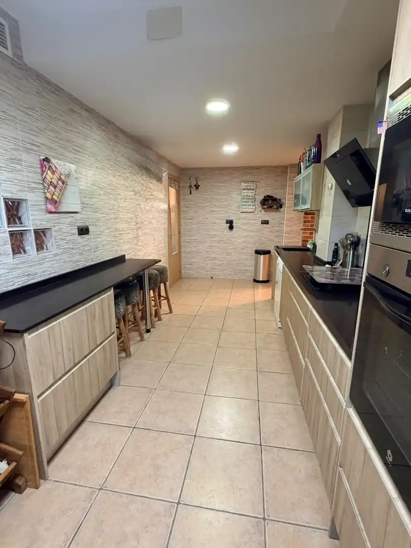 Casa pareada con piscina en venta en Carrera Centaure, imagen 28