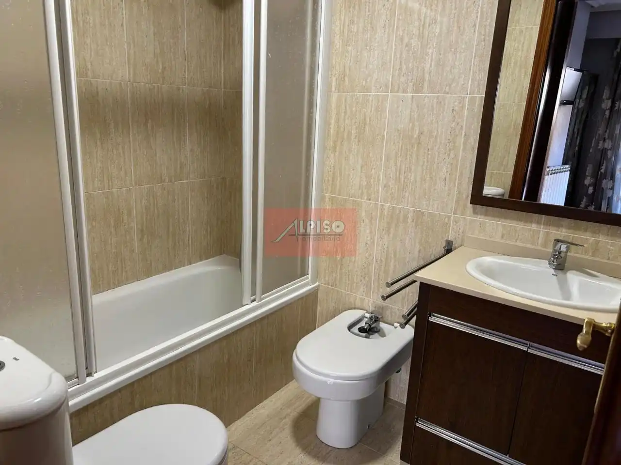 Bany de Apartament en venda en Ourense Capital  amb Calefacció i Terrassa