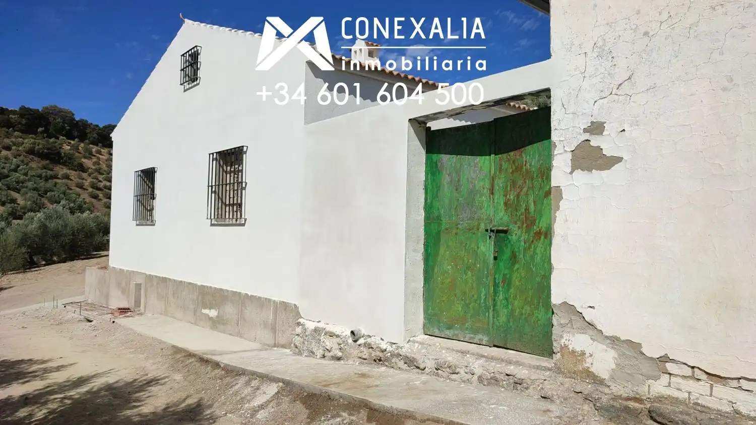 Exterior view of Country homes for sale in Alcalá del Valle