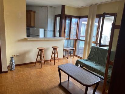 Sala d'estar de Apartament en venda en Gijón 