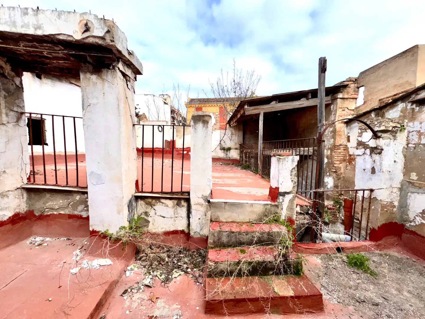 Vista exterior de Casa o chalet en venta en Valencia con Terraza y Balcón