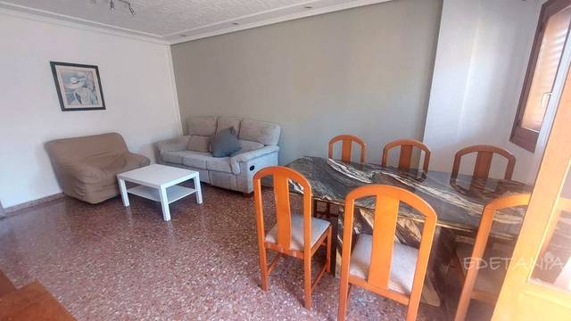 Piso en Venta en De Santa Barbara en Alfara del Patriarca