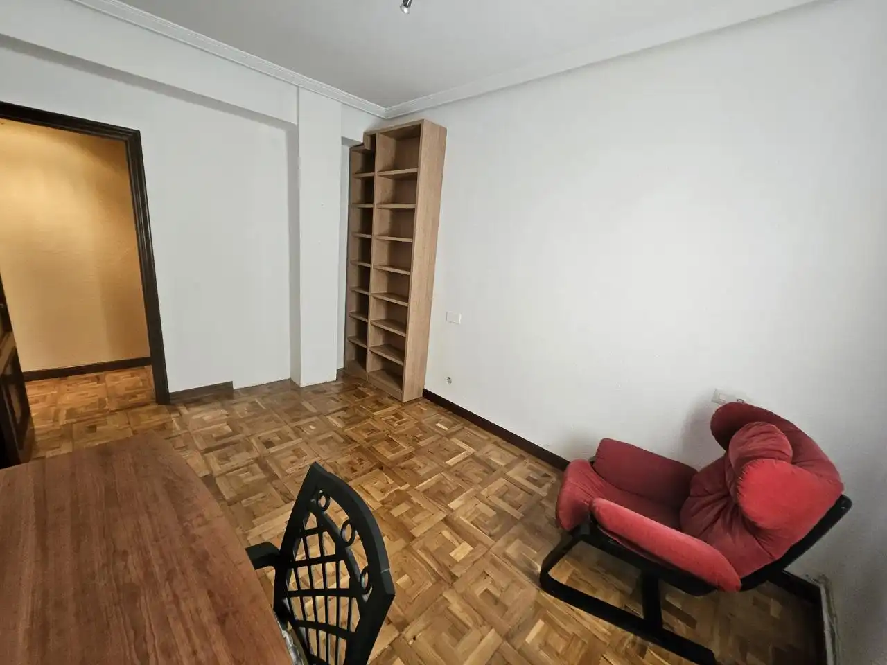 Piso en venta en Burlada / Burlata con Calefacción, Parquet y Balcón