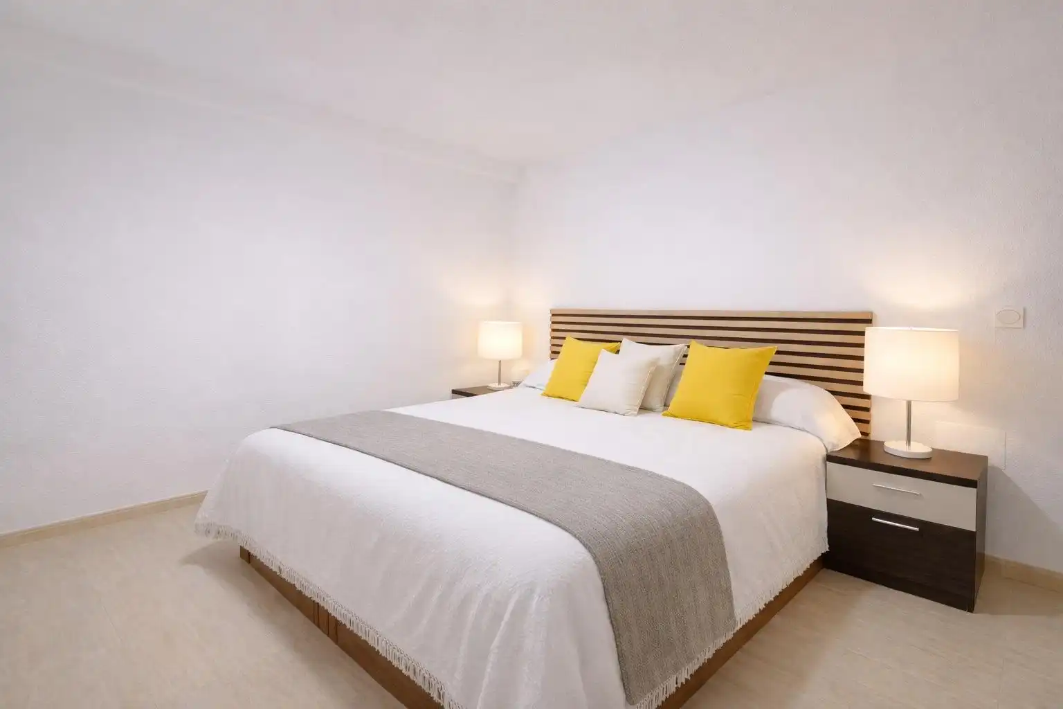 Bedroom of Flat for rent in Roquetas de Mar  with Air Conditioner, Heating and Private garden