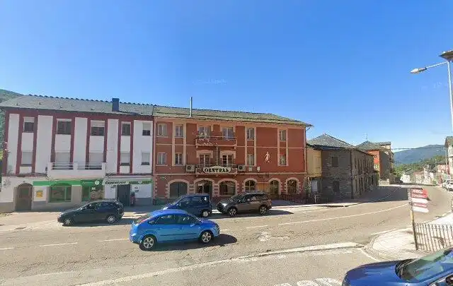 Vista exterior de Garaje en venta en Villablino