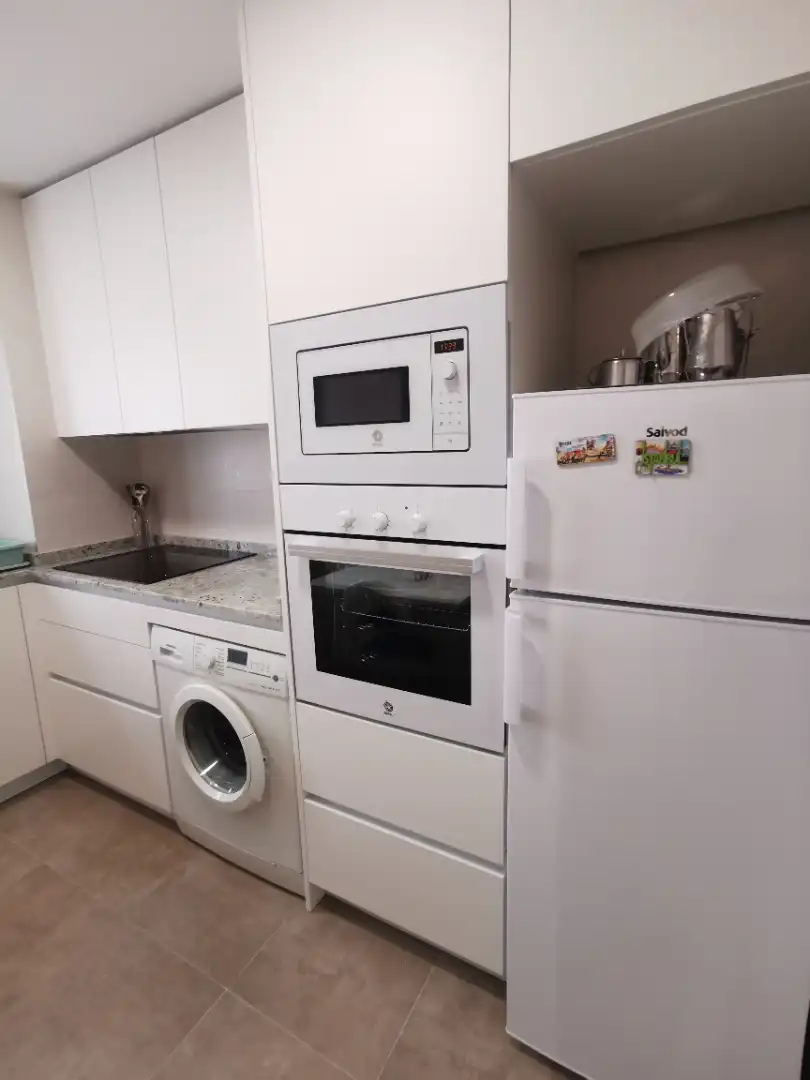Kitchen of Flat for rent in Salamanca  with Heating, Furnished and Oven