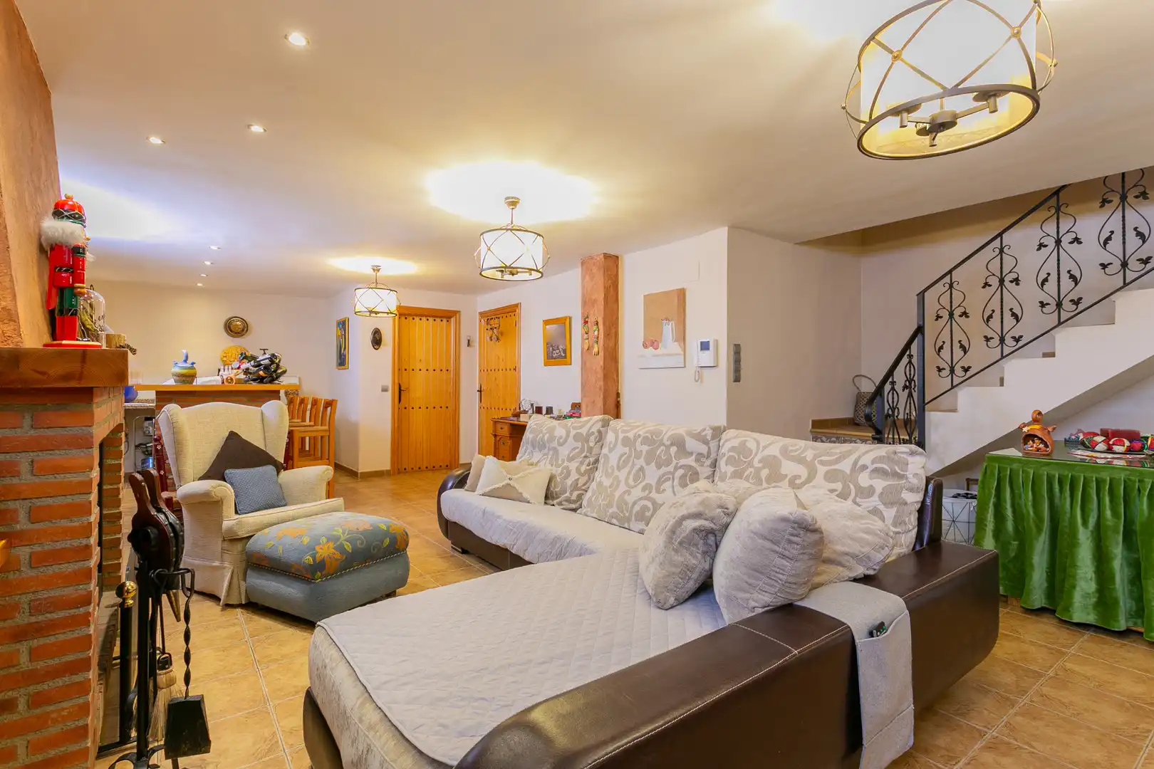 Sala de estar de Casa o chalet en venta en Albolote con Aire acondicionado, Calefacción y Terraza