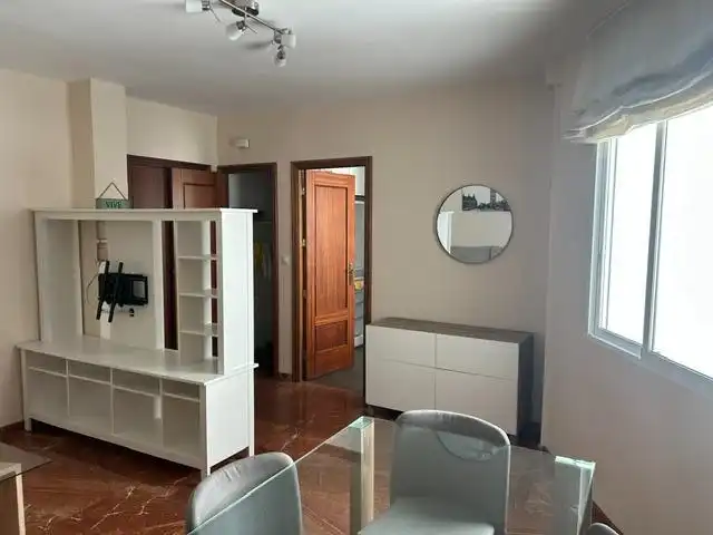 Sala d'estar de Pis de lloguer en Córdoba amb Aire condicionat i Moblat