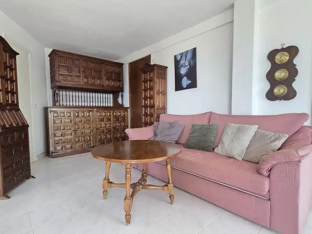 Wohnzimmer von Wohnungen zum Verkauf in Mijas mit Klimaanlage, Schwimmbad und Balkon