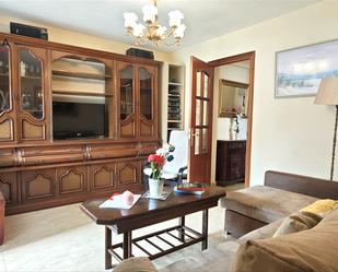 Living room of Flat for sale in Leganés  with Air Conditioner, Heating and Terrace