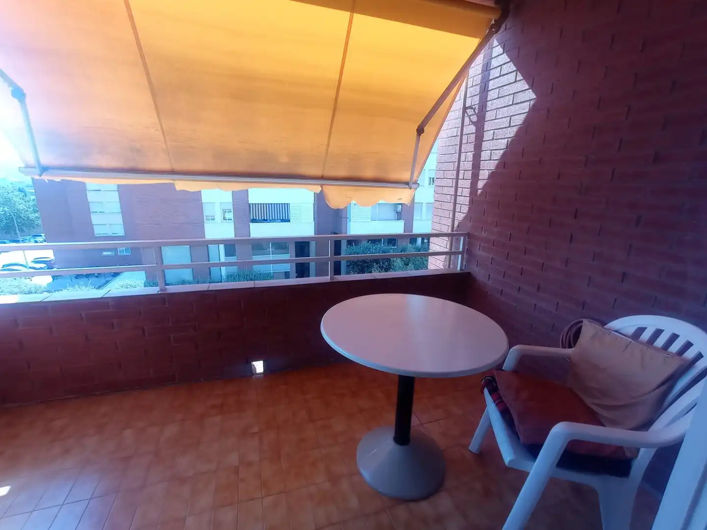 Piso con terraza en venta en Carrer d'Antoni Gaudí, imagen 12