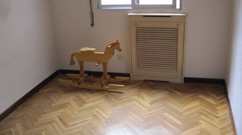 Foto 2 de Piso en venta en C/ Alegría de la Huerta, Los Ángeles, Madrid Capital