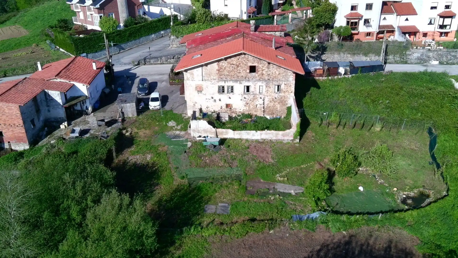 Haus oder Chalet zum Verkauf in Limpias mit Privatgarten und Balkon