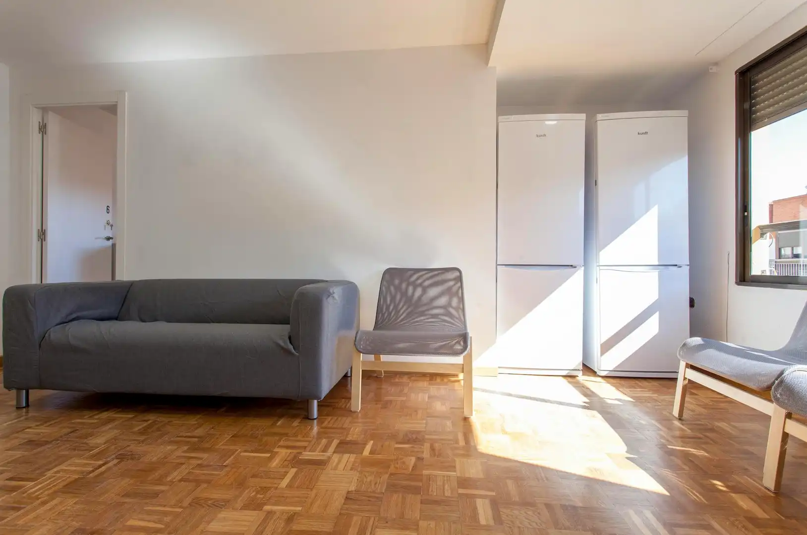 Living room of Flat for share in Valencia  with Air Conditioner, Heating and Furnished