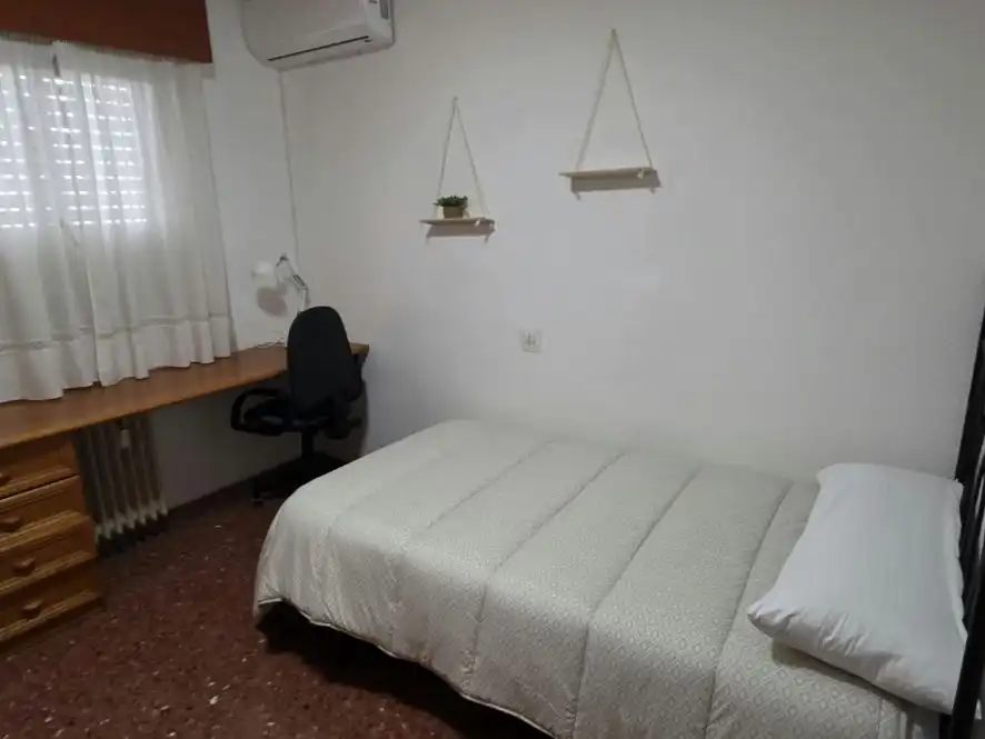 Schlafzimmer von Wohnung zur Miete in  Jaén Capital mit Klimaanlage und Terrasse